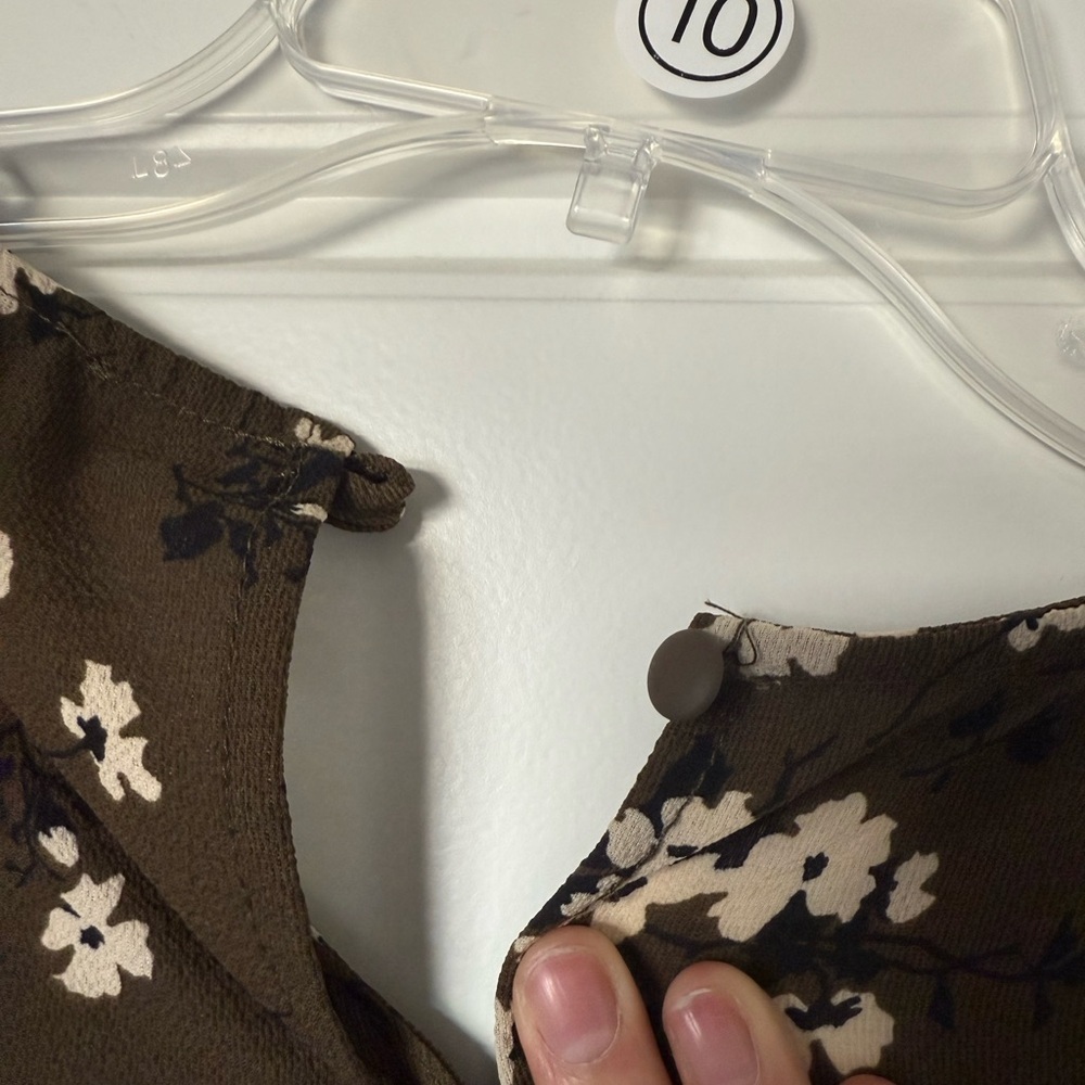 ASOS Womens Olive Green and White Floral Long Sleeve Midi Dress - Picture 9 of 9